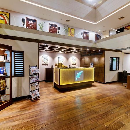 Hotel The Fern Residency Rajkot Exterior foto